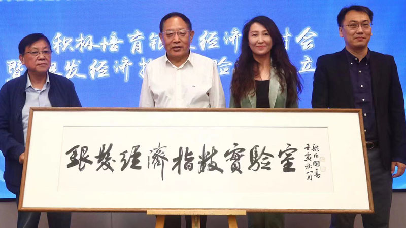 c9be616ffc2d41399fb2fda804c7fc6d.jpg c9be616ffc2d41399fb2fda804c7fc6d.jpg