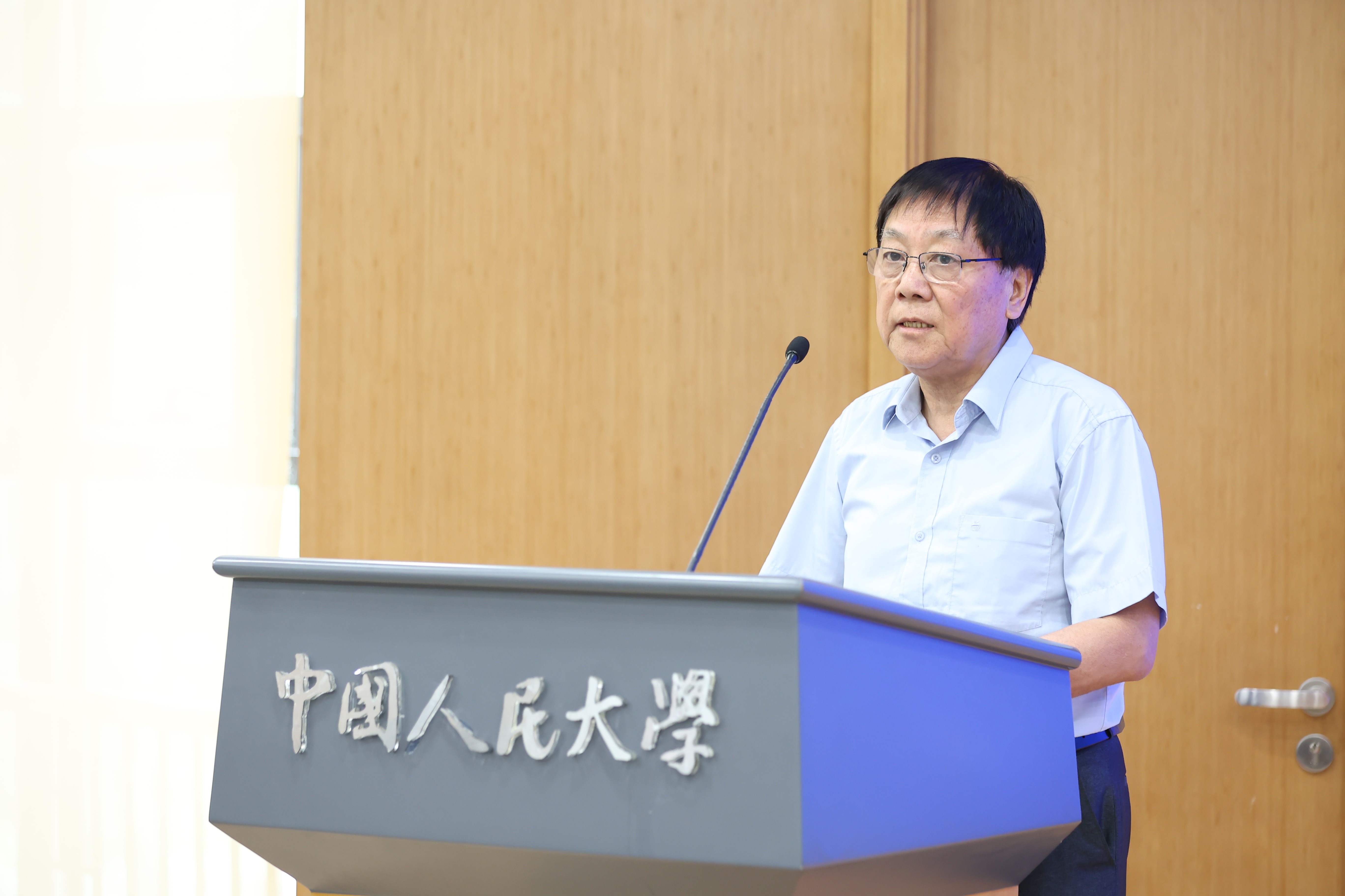 JLF80474.jpg JLF80474.jpg